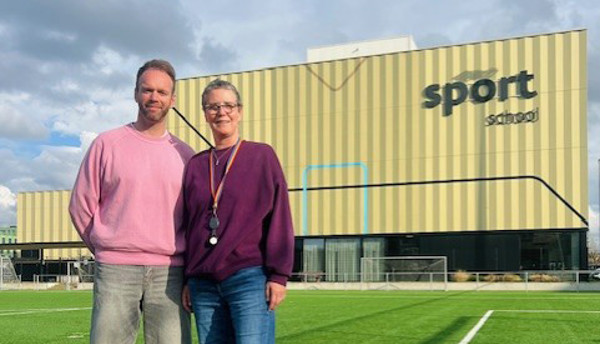 Michel en Laurence_omslagfoto.jpg