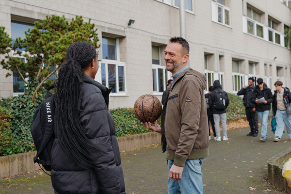 20241126 GO! atheneum Anne Frank Denderleeuw LR 046.jpg