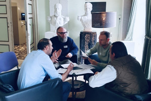 Gesprek Salontafeltje Rh