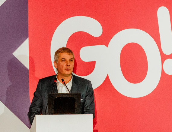 Koen Aan Pupiter In Schelp Vlaams Parlement Rh