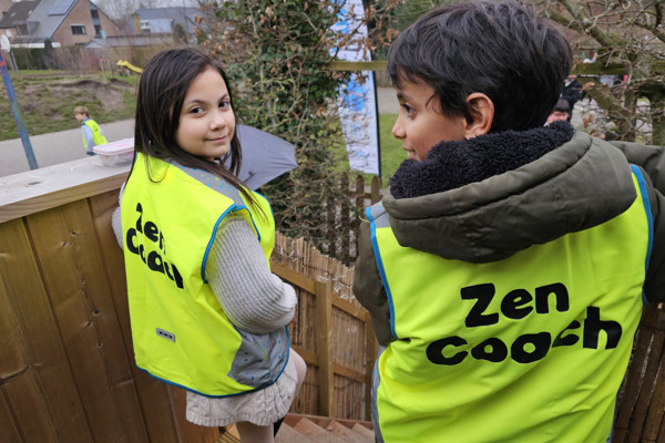 Leerlingen Zen Coaches Van GO! Basisschool De Stempel Brugge 1200X800