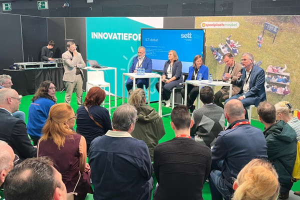 Koen Pelleriaux Pleit Voor Interoperabiliteit Op ICT Debat Op Sett Beurs 2026