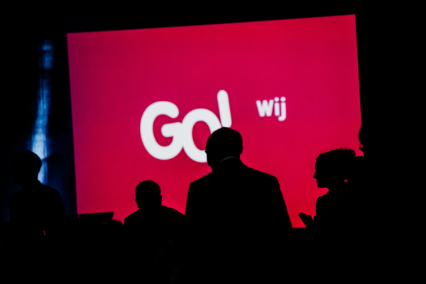 Silhouetten voor magenta GO! paneel_rh.png