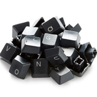 Stapel zwarte toetsen van computerklavier