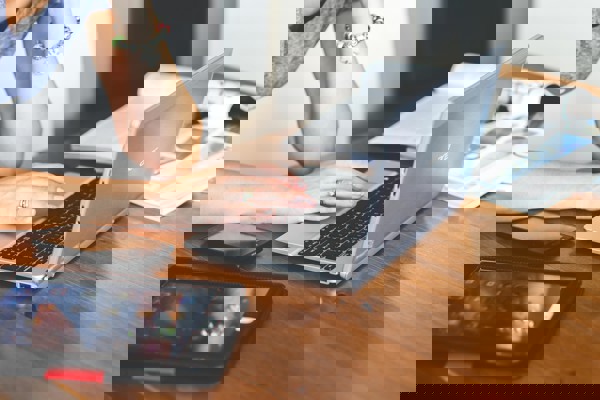 Webinar Van grenzen stekken tot verbinden.jpg