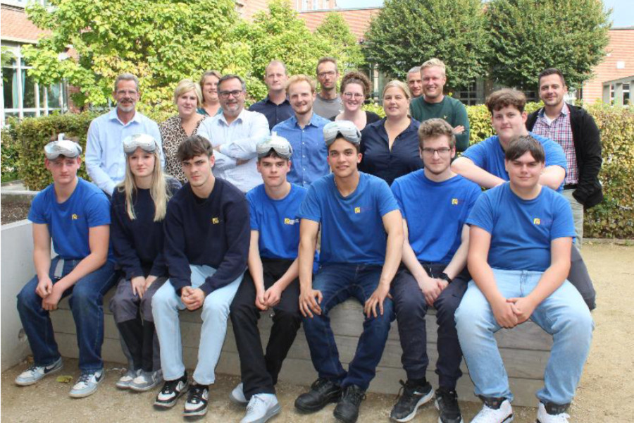 The Green Goggles Van GO! Atheneum Courtsmanlaan Maldegem Rh